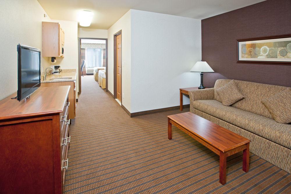Holiday Inn Express Grand Rapids Southwest By Ihg Грандвіл Екстер'єр фото